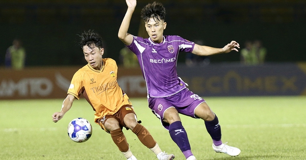 OKFUN baccarat và nỗi buồn V-League: Becamex TP.HCM chia tay giải đấu hàng đầu - hình ảnh - okfun.vn OKFUN baccarat và nỗi buồn V-League: Becamex TP.HCM chia tay giải đấu hàng đầu - hình ảnh - okfun.vn