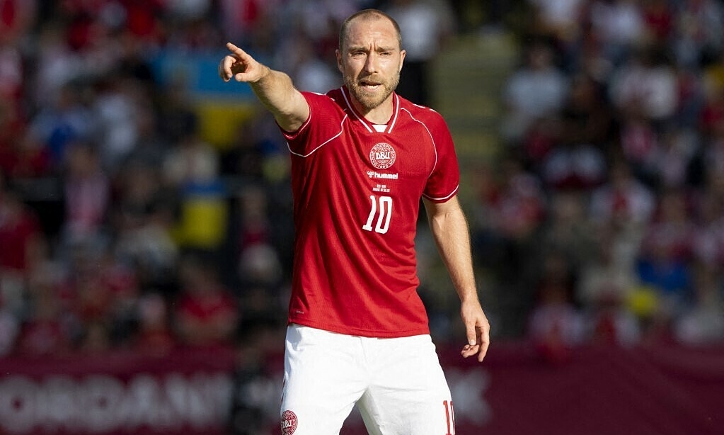 Eriksen lại đổ gục trên sân: Cú sốc cho người hâm mộ và bài học về sức khỏe trong thể thao - hình ảnh - okfun.vn Eriksen lại đổ gục trên sân: Cú sốc cho người hâm mộ và bài học về sức khỏe trong thể thao - hình ảnh - okfun.vn