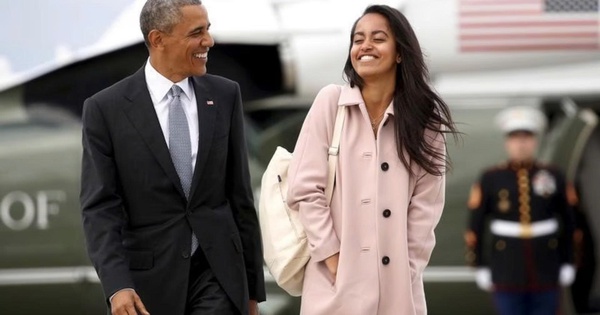 Game đổi thưởng uy tín: Malia Obama và khát vọng tự lập ngoài bóng cha mẹ nổi tiếng - hình ảnh - okfun.vn Game đổi thưởng uy tín: Malia Obama và khát vọng tự lập ngoài bóng cha mẹ nổi tiếng - hình ảnh - okfun.vn