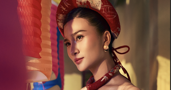 NSƯT Kim Tuyến và quan điểm về nhan sắc ở tuổi 39: Vẻ đẹp đến từ nội tâm - hình ảnh - okfun.vn NSƯT Kim Tuyến và quan điểm về nhan sắc ở tuổi 39: Vẻ đẹp đến từ nội tâm - hình ảnh - okfun.vn