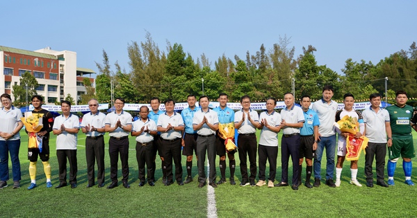 OKFUN cược thể thao: Giải đấu sinh viên Việt tại Hàn Quốc mang tên HLV Kim Sang-sik - hình ảnh - okfun.vn OKFUN cược thể thao: Giải đấu sinh viên Việt tại Hàn Quốc mang tên HLV Kim Sang-sik - hình ảnh - okfun.vn