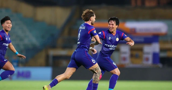 Ba đội cuối bảng cùng 21 điểm: Căng thẳng tột độ trước vòng chốt hạ V-League - hình ảnh - okfun.vn