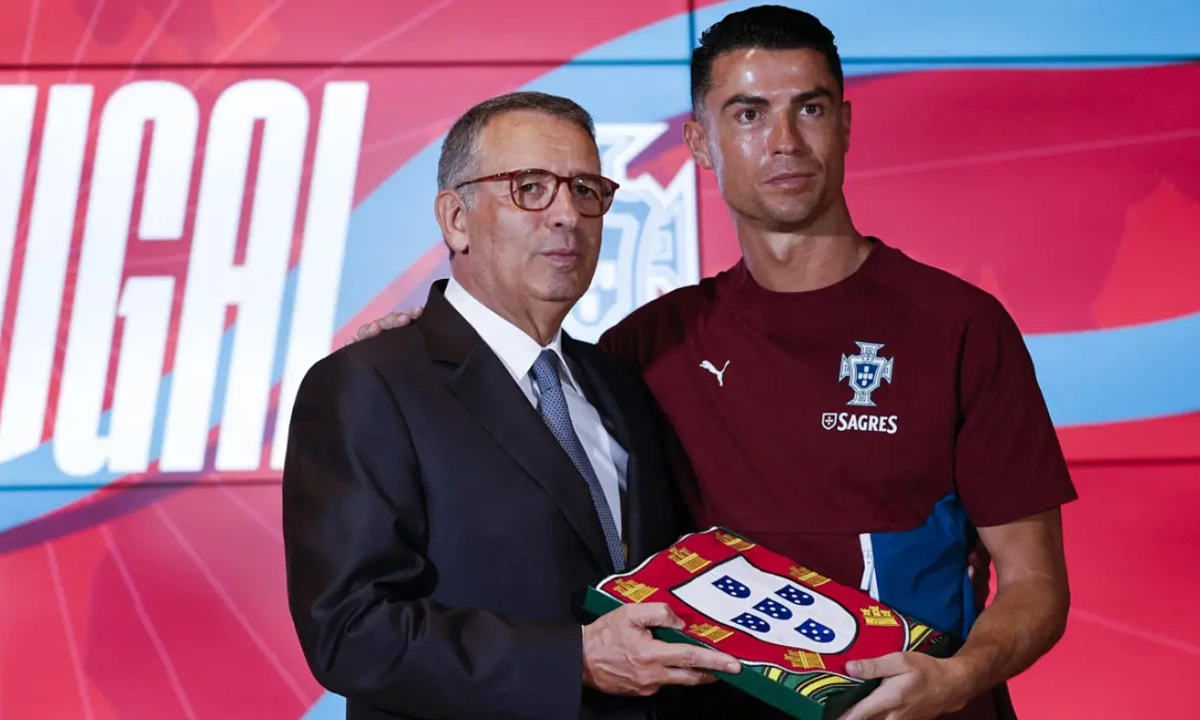 Nạp rút OKFUN nhanh chóng – Cổ vũ Ronaldo chinh phục World Cup 2026 - hình ảnh - okfun.vn Nạp rút OKFUN nhanh chóng – Cổ vũ Ronaldo chinh phục World Cup 2026 - hình ảnh - okfun.vn