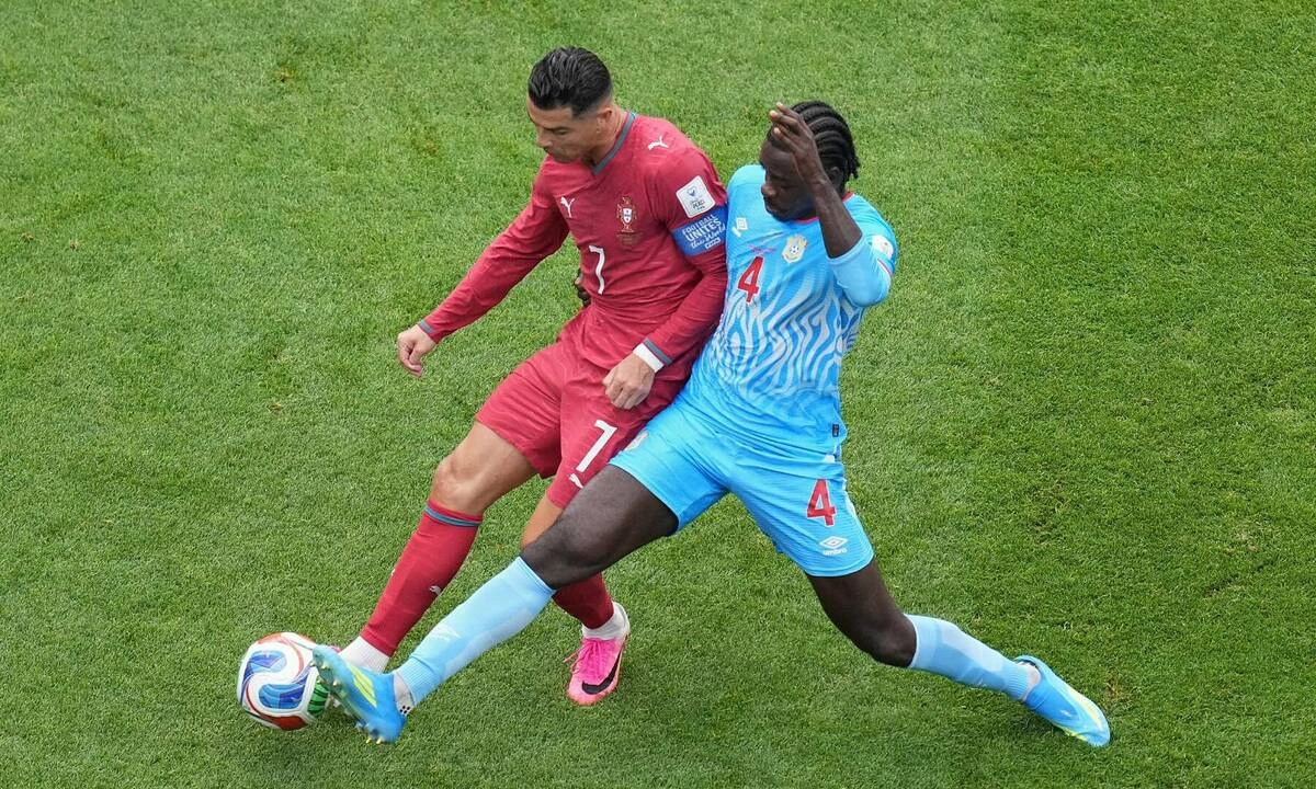 Ronaldo tịt ngòi 10 trận liên tiếp: Dấu hỏi lớn cho huyền thoại Bồ Đào Nha - hình ảnh - okfun.vn