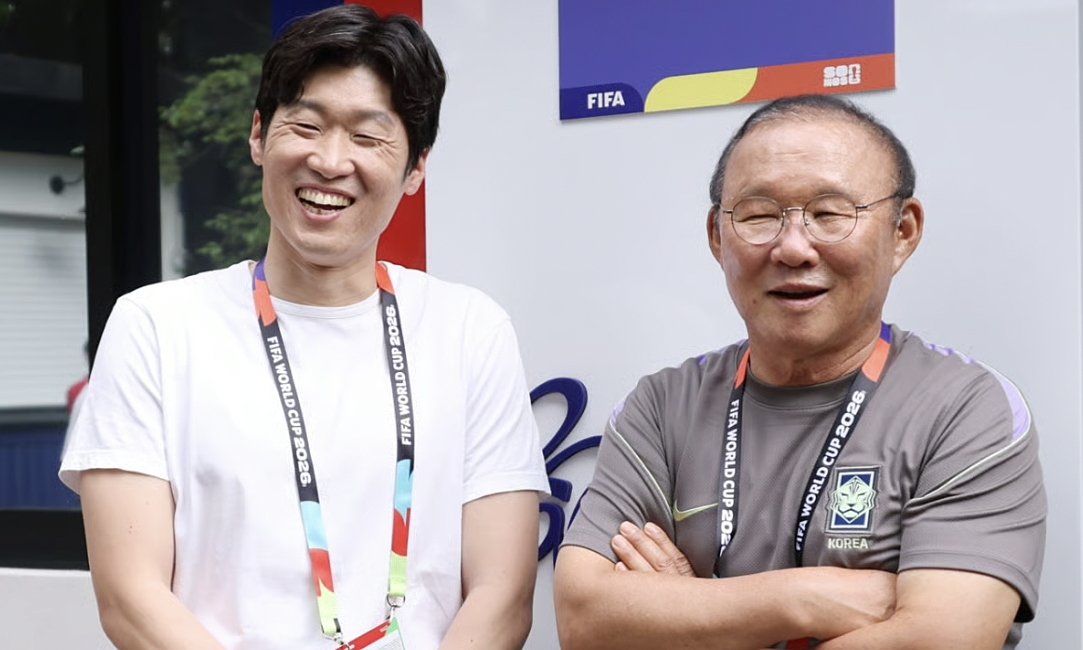 Ông Park Hang-seo tái ngộ Park Ji-sung trước thềm World Cup 2026 - hình ảnh - okfun.vn Ông Park Hang-seo tái ngộ Park Ji-sung trước thềm World Cup 2026 - hình ảnh - okfun.vn