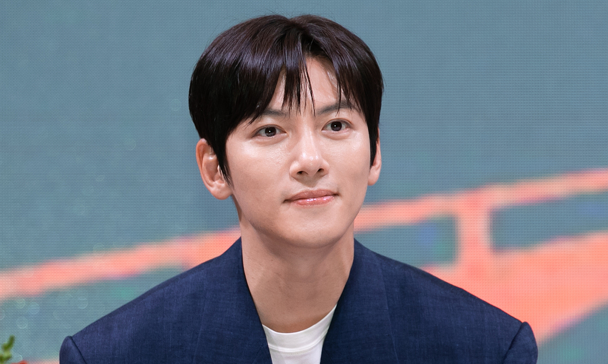 Ji Chang Wook chia sẻ cảm xúc tích cực khi đến Việt Nam - hình ảnh - okfun.vn