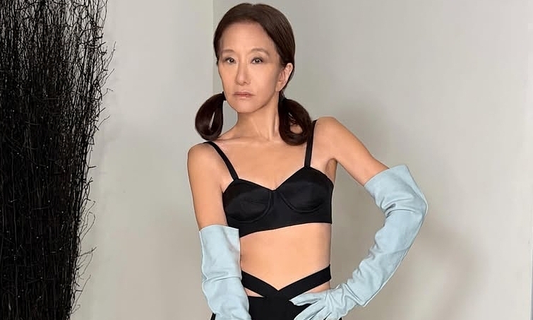 Link vào nhà cái OKFUN: Cập nhật xu hướng giải trí từ Vera Wang đến game bài trực tuyến - hình ảnh - okfun.vn