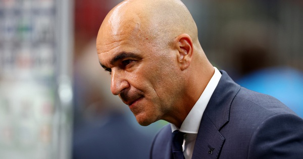HLV Martinez chia tay đội tuyển Bồ Đào Nha sau thất bại đầy tiếc nuối tại World Cup 2026 - hình ảnh - okfun.vn